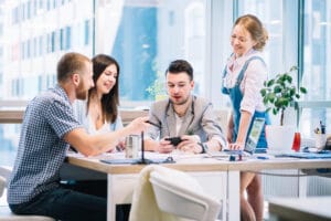 עבודה כשכיר או כעצמאי